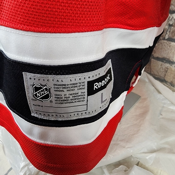 Reebok Licensed NHL New Jersey Devils Home Hockey Jersey Blank Size Large Red - Picture 6 of 16
